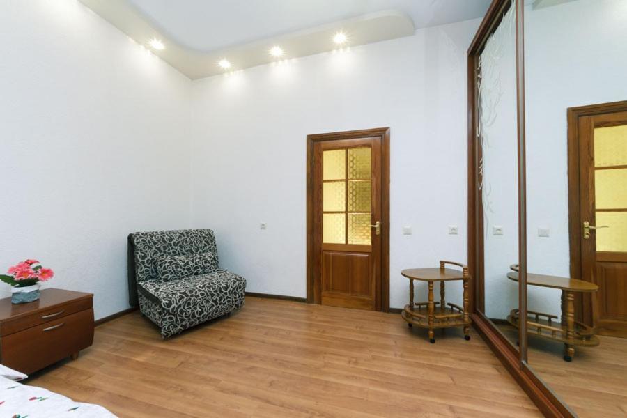 Appartamento Flat Kiev Esterno foto