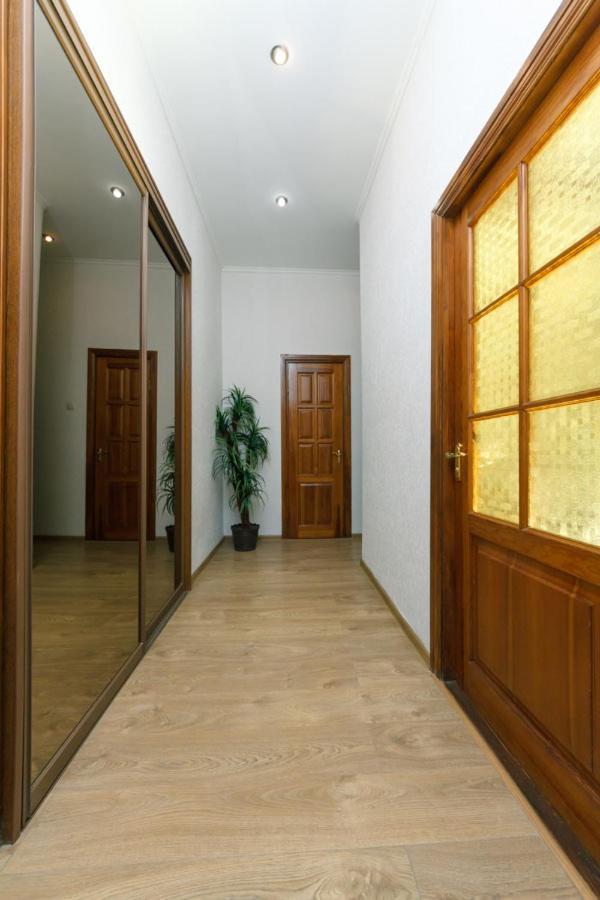 Appartamento Flat Kiev Esterno foto