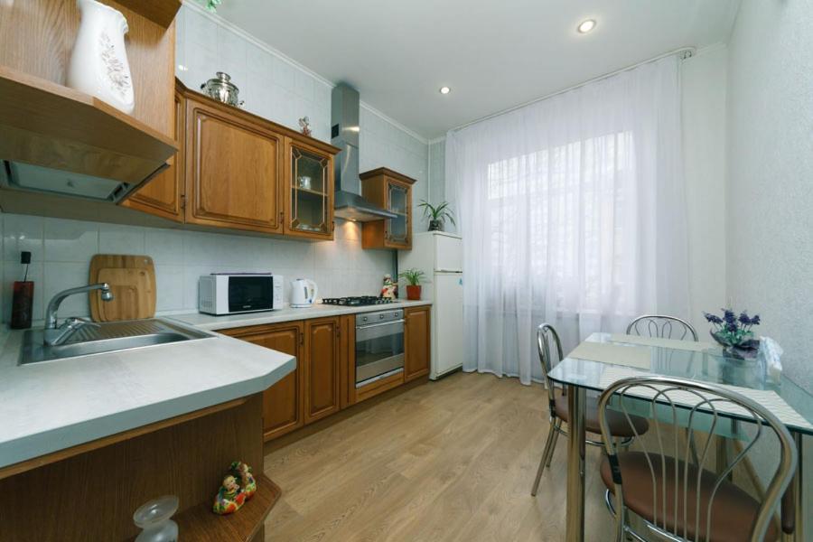 Appartamento Flat Kiev Esterno foto